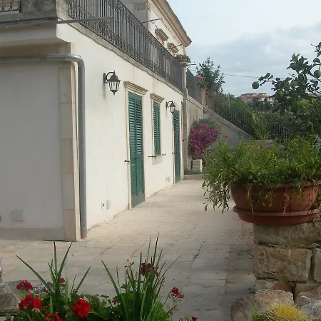 Modica Garden Resort-2